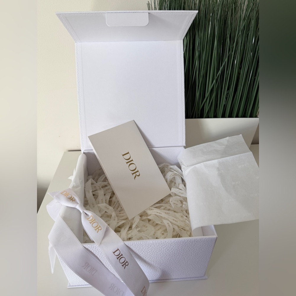 New Dior gift box, ribbon, envelope